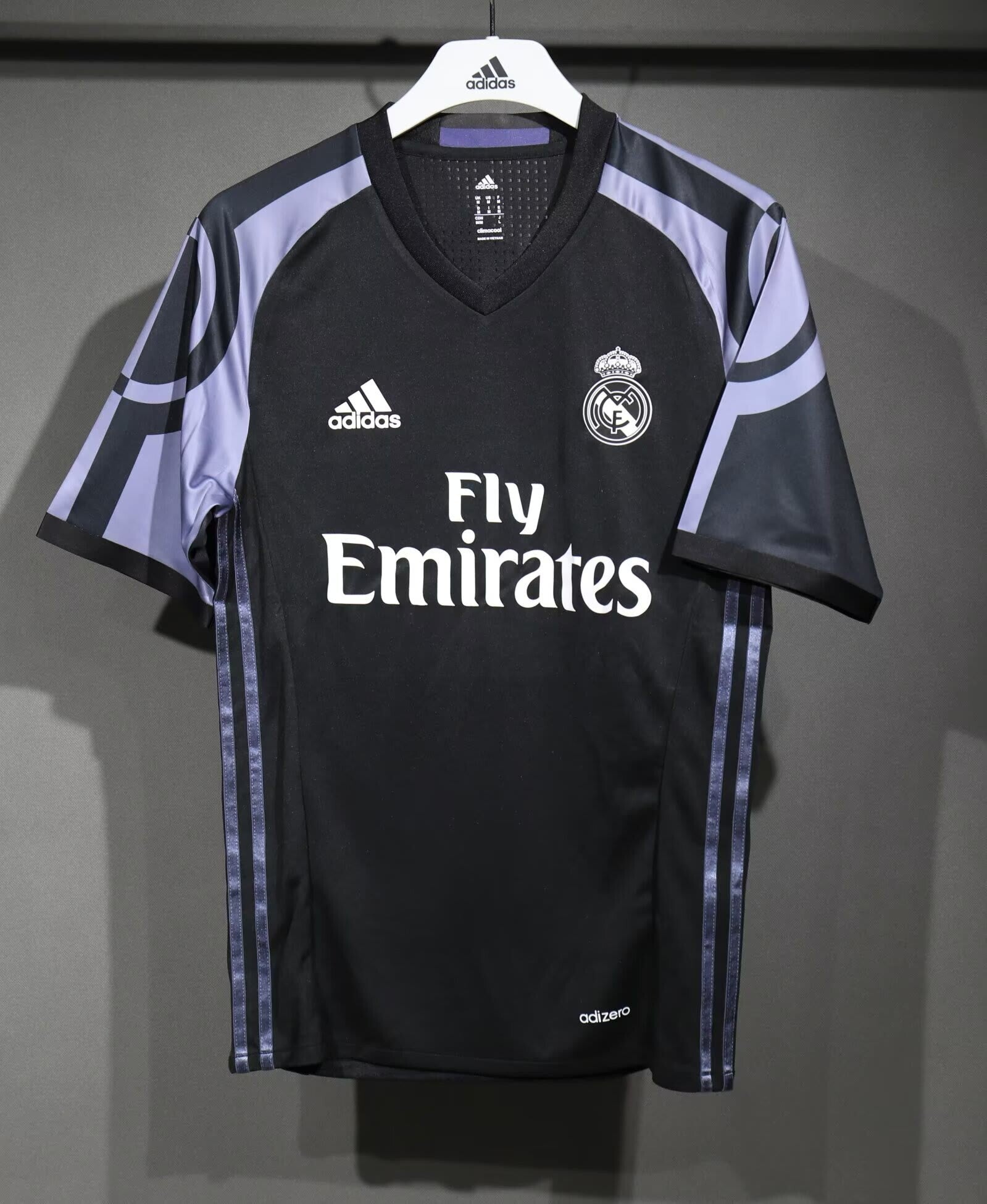 2016/17 Real Madrid Second away Player Edition