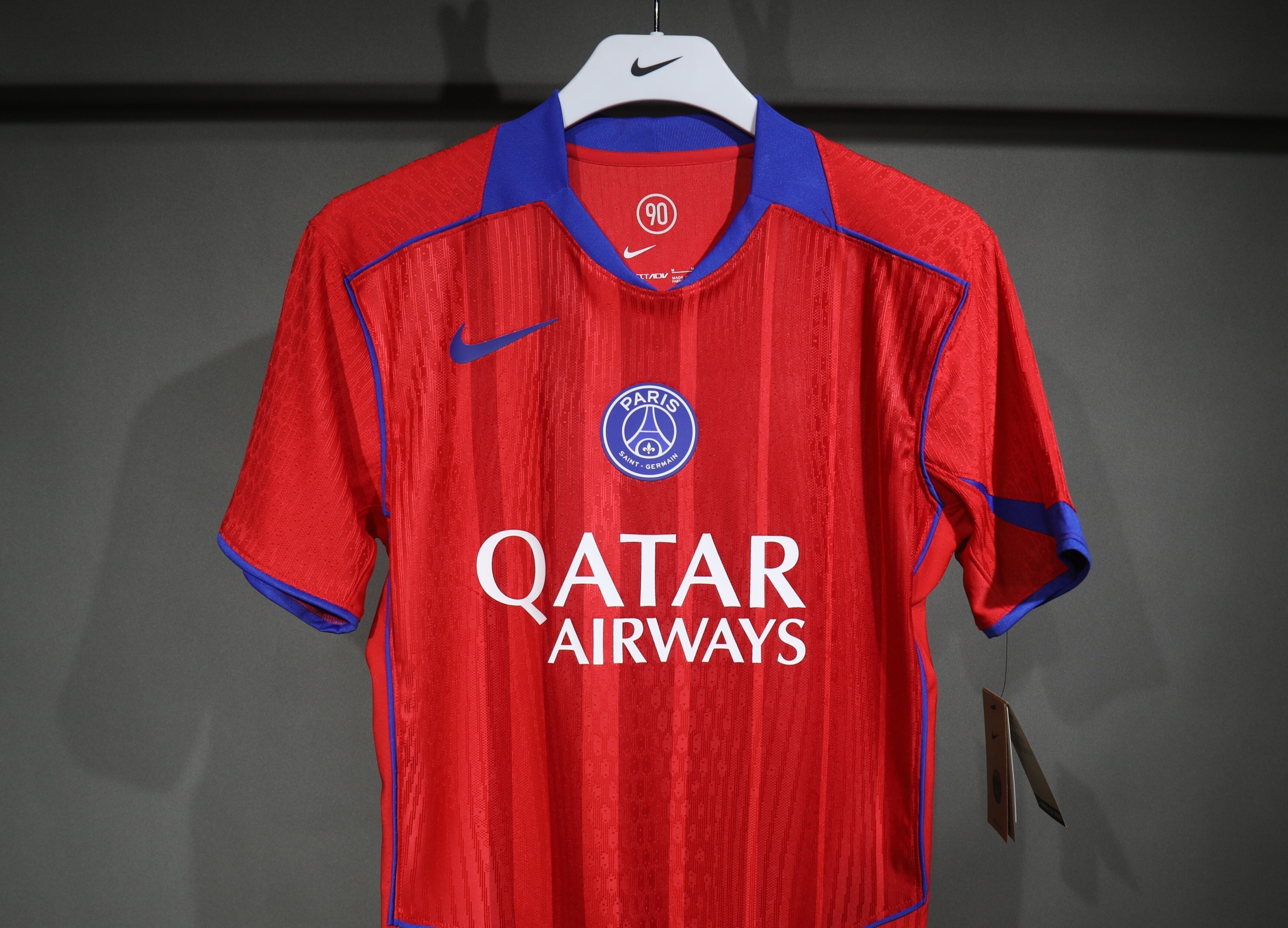 25/26 PSG 2nd away player edition